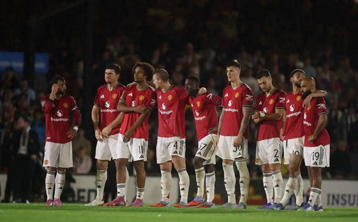 开云体育app-曼联惨遭淘汰，欧冠之路终结