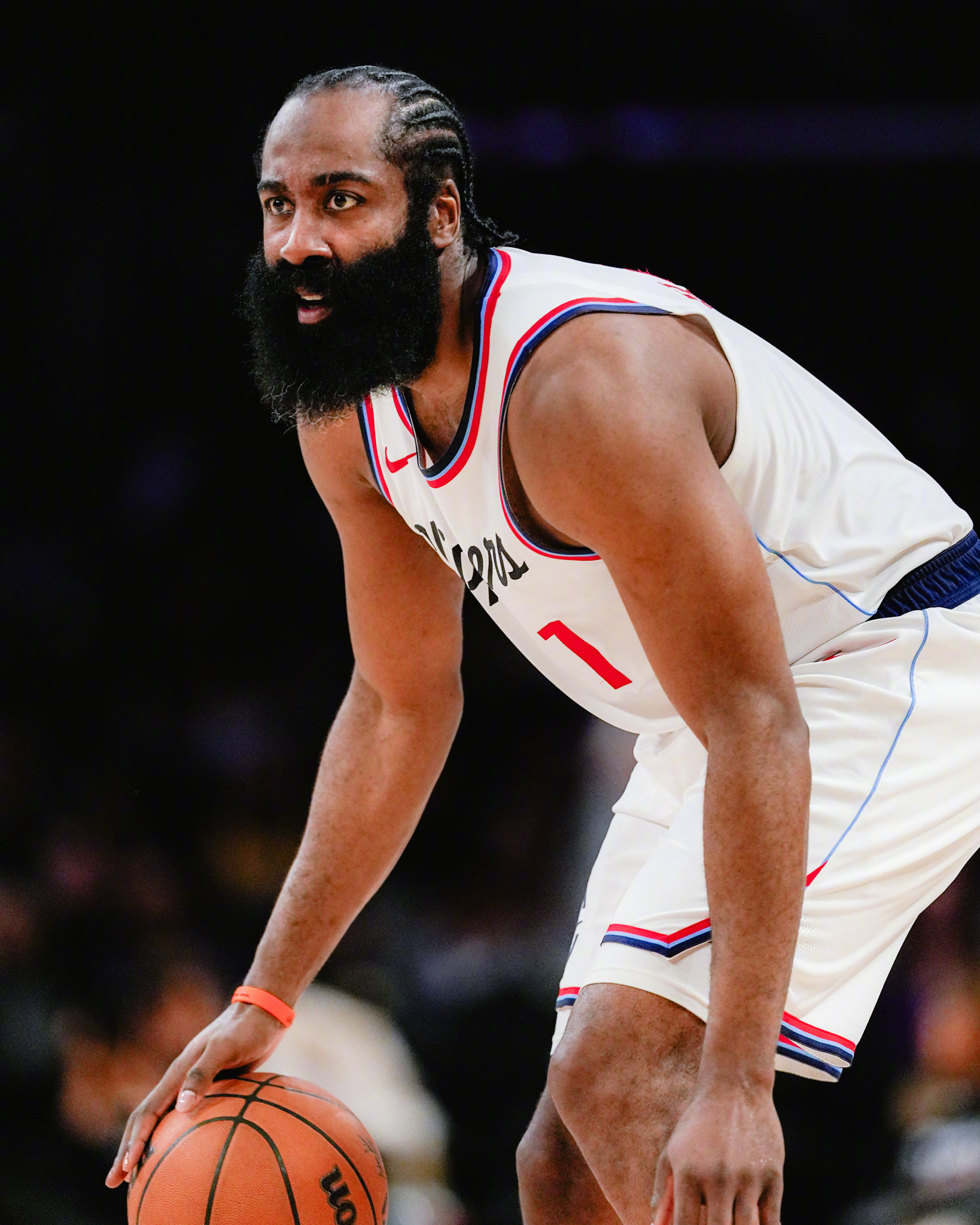 开云官网-关于快船新秀雷纳德逐渐适应球队的信息