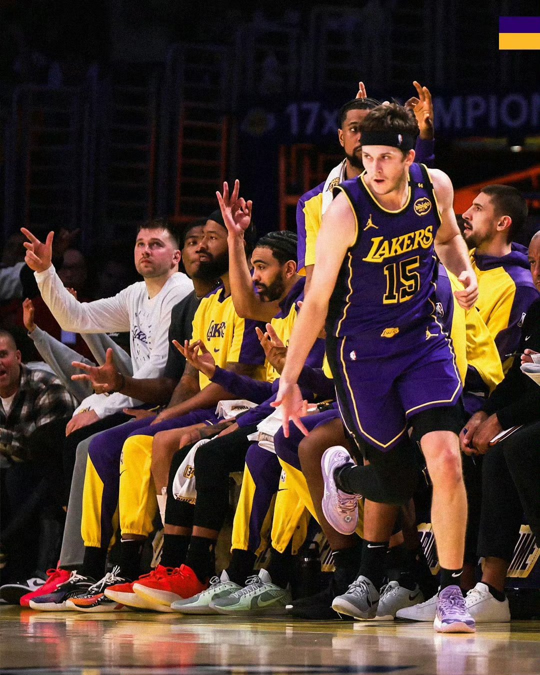 热火逆袭灰熊,尼克斯负于湖人,东部榜首竞争激烈 热火逆袭灰熊,尼克斯负于湖人,东部榜首竞争激烈