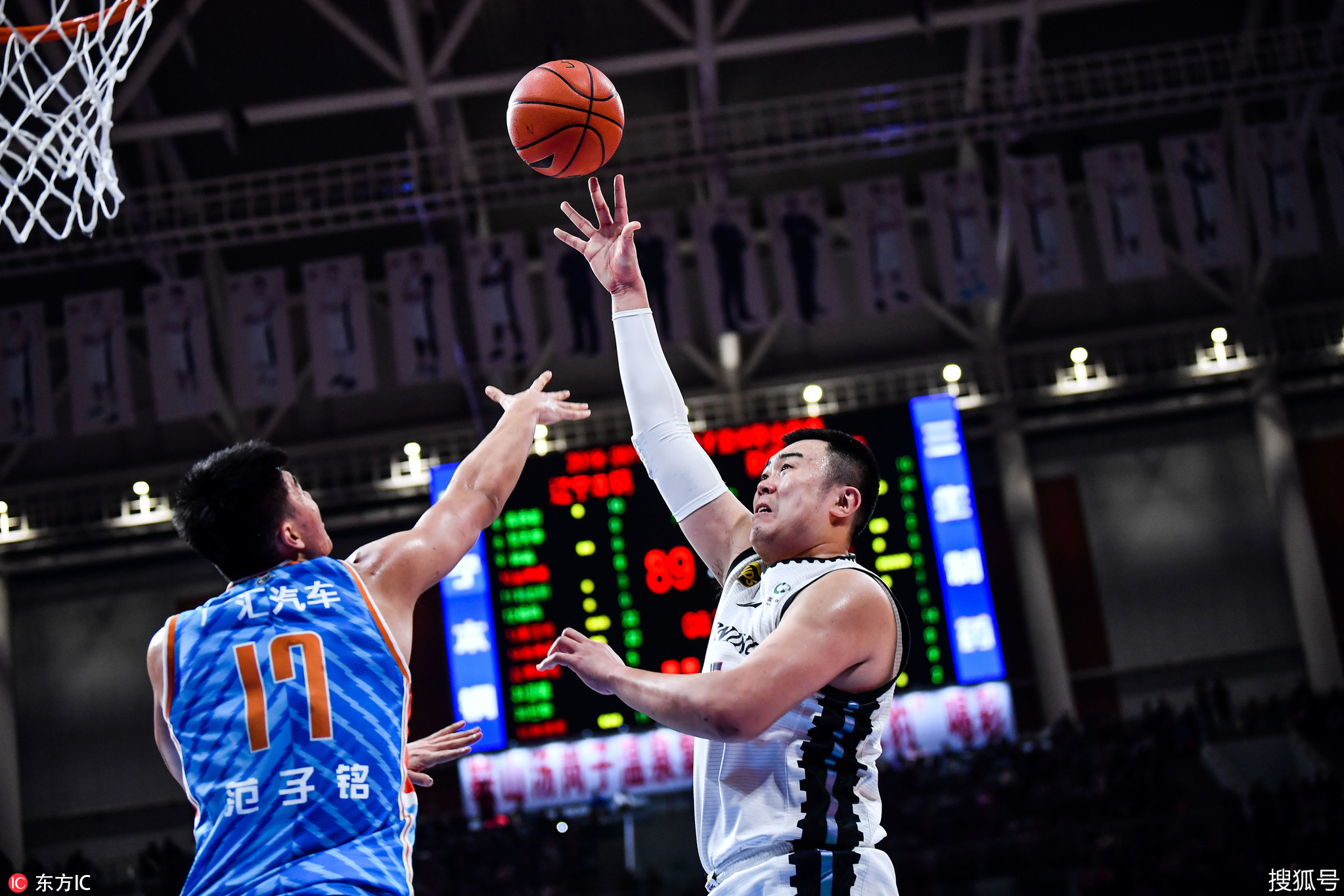 开云-火箭力克新疆队，郭艾伦惊艳四座