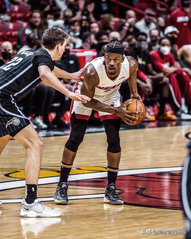 开云体育中国-阿斯顿马丁完胜哈斯车队，勒克莱尔扛起全队