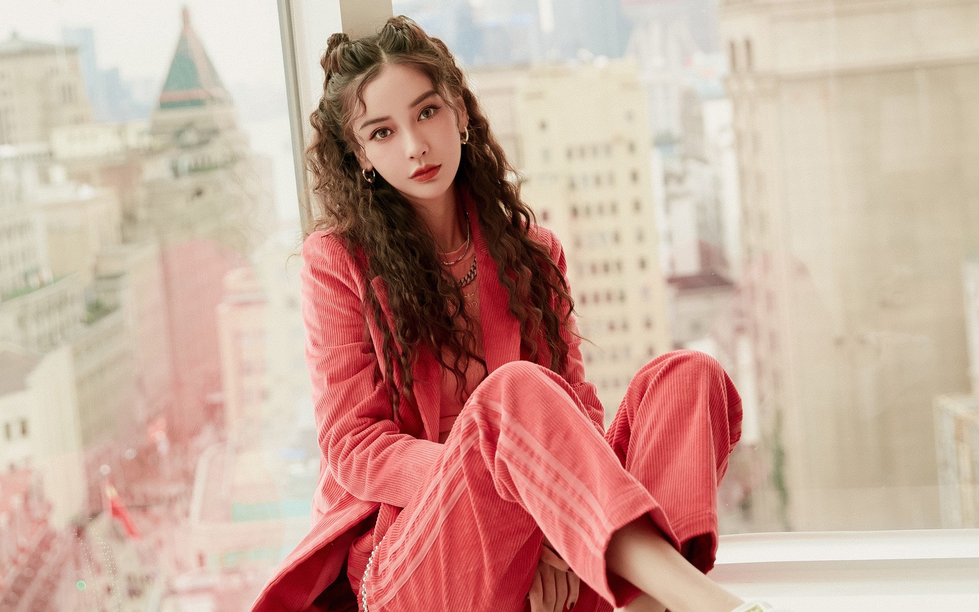 奇迹之夜,安哥拉翻盘佛罗伦萨,C罗在世界排名争夺战中接管比赛