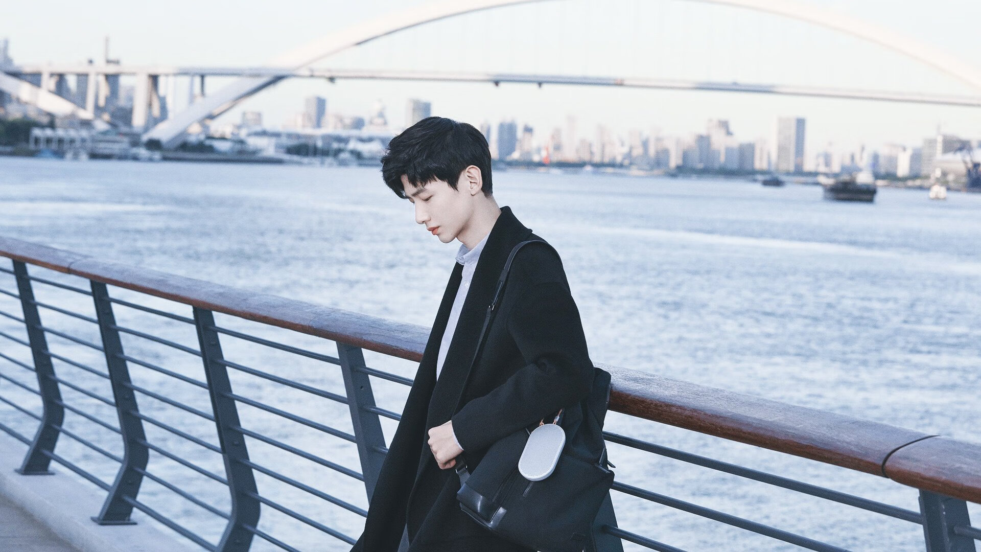 开云体育在线-绝杀夜，沙漠奇迹如何撕裂蓝色王朝，蒂亚戈如何成为唯一神话