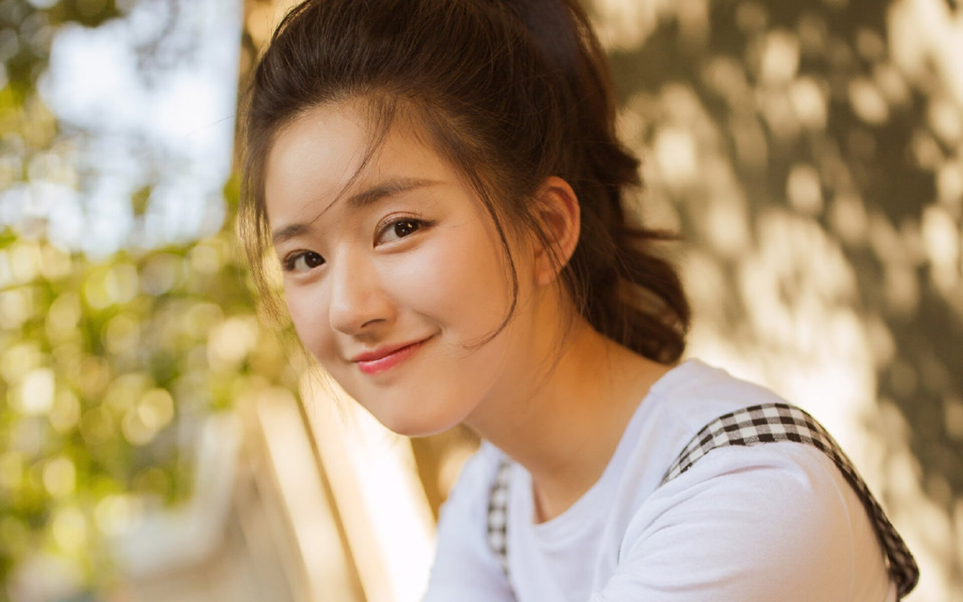 东方巨龙遇欧洲魔术师,辽宁强势晋级,东契奇关键时刻的跨国启示