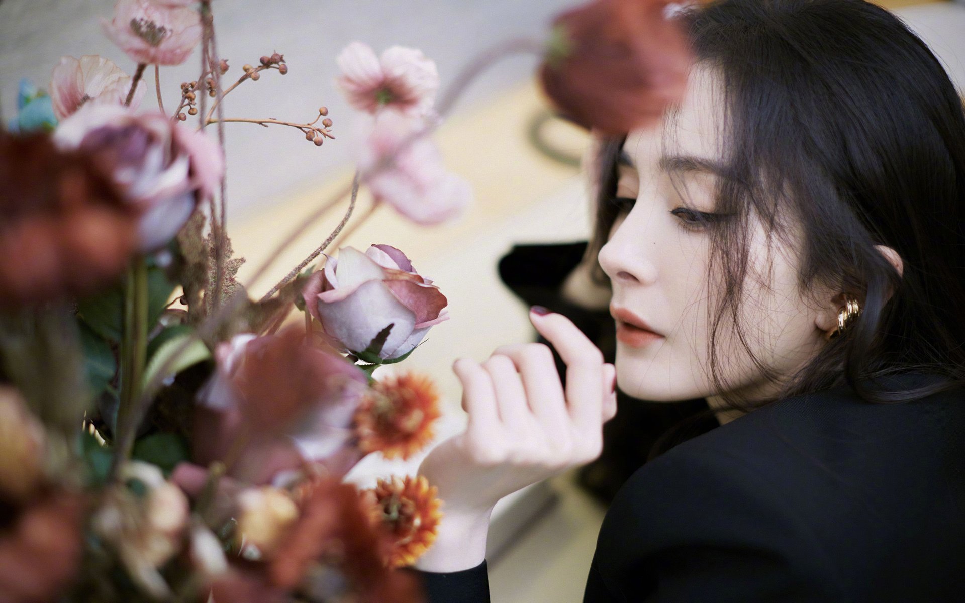 沙漠点金术与抢七封神夜，当资本与天才共塑体育新纪元