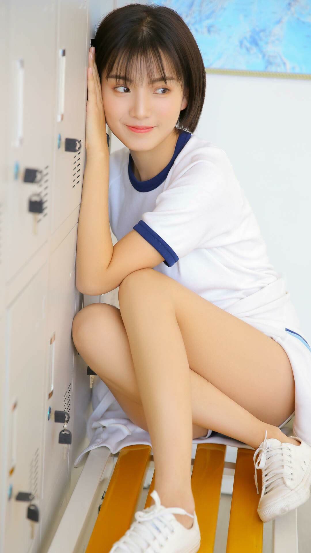 C罗的完美艺术,在比利时对阵冰岛的赛场上绽放异彩